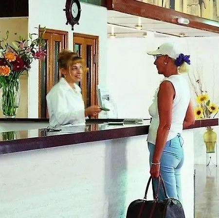 Calamos Family Club Hotel Kalamos (Attica)