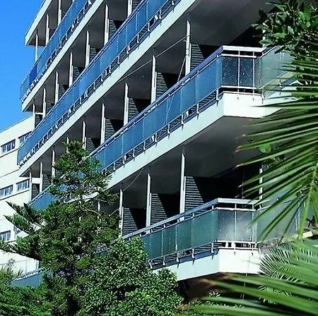 Calamos Family Club Hotel Kalamos (Attica)